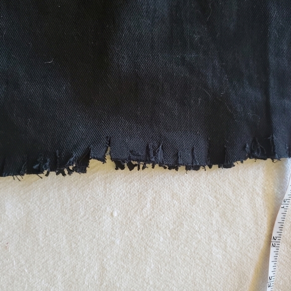 LC Lauren Conrad Skinny Crop Sz. 10 Capri's with Embellished Edge - Picture 12 of 12